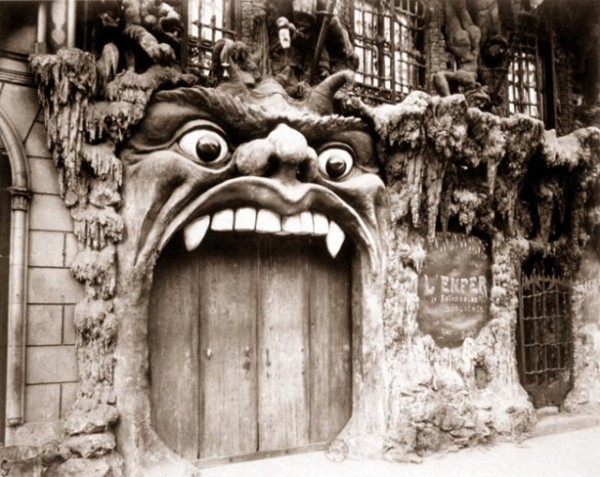 Eugège Atget, Cabaret de l'enfer, 1910