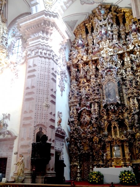 taxco - templo de santa prisca 03 interieur touched